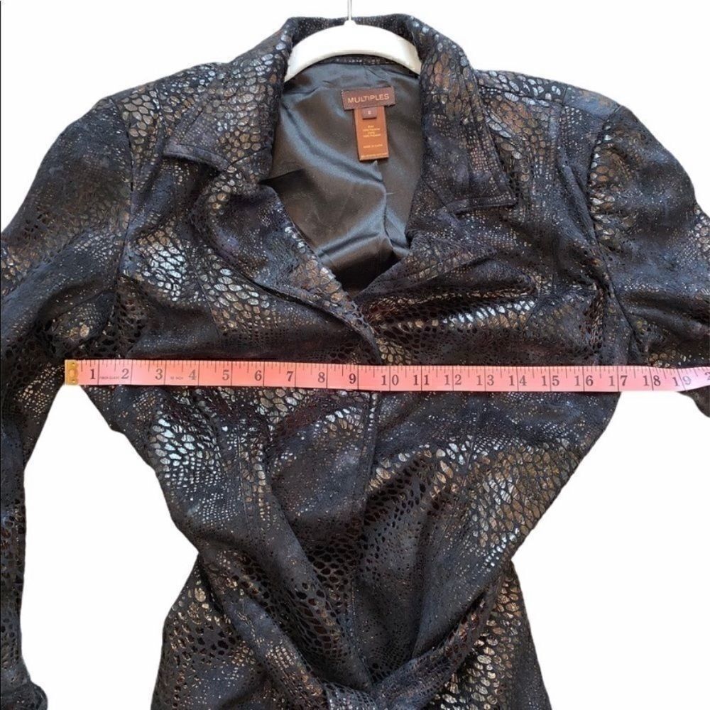 Alligator Textured Jacket Black/Navy by Multiples Size Small - Picture 5 of 7